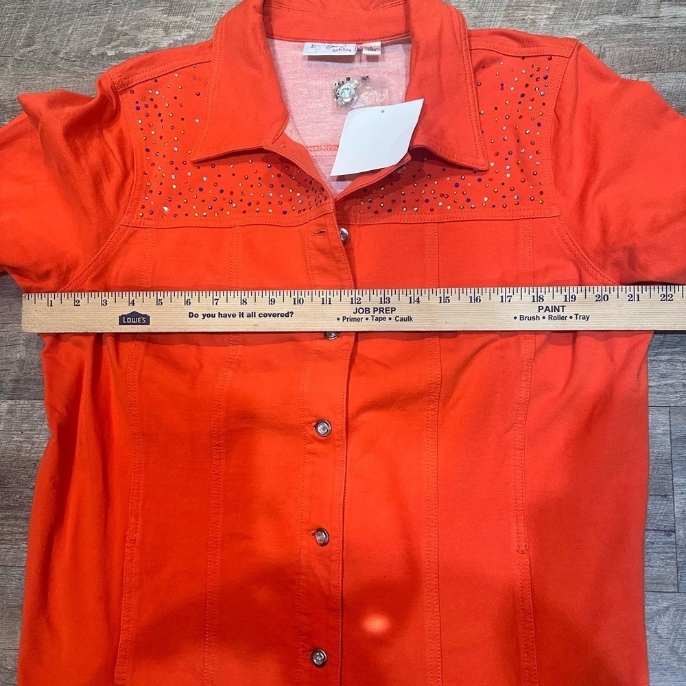 Quaker Factory Dream Jeanne’s 2 piece jacket and capri set size M/L - Picture 9 of 16